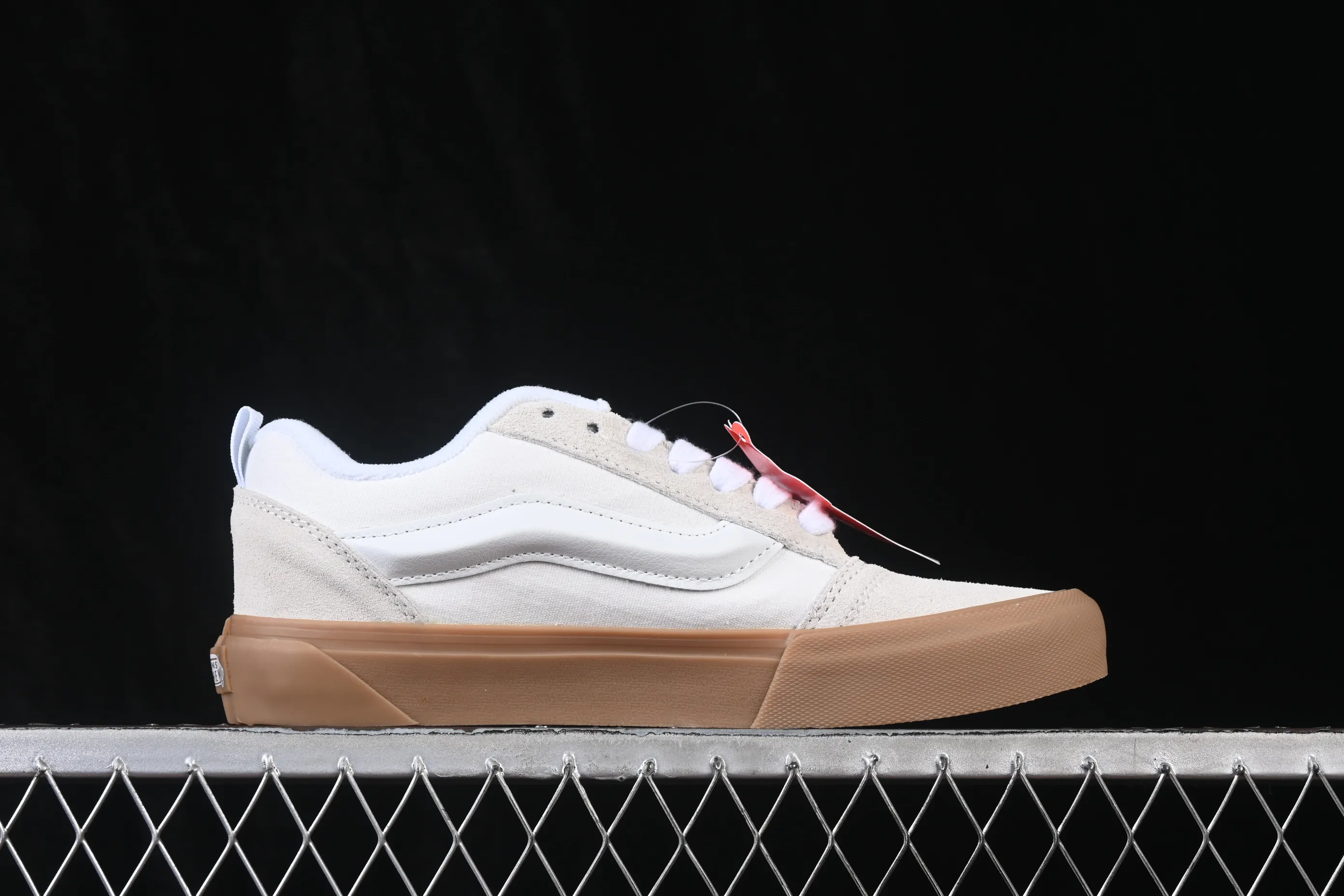 All categories Vans Vans series Vans Low Vans Knu Skool Vans low-top casual skateboard shoes VN0009D22CJI